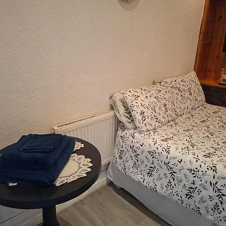 No 1 Carrick-on-Suir