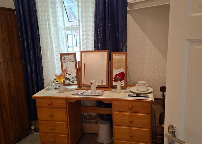 No 1 Carrick-on-Suir